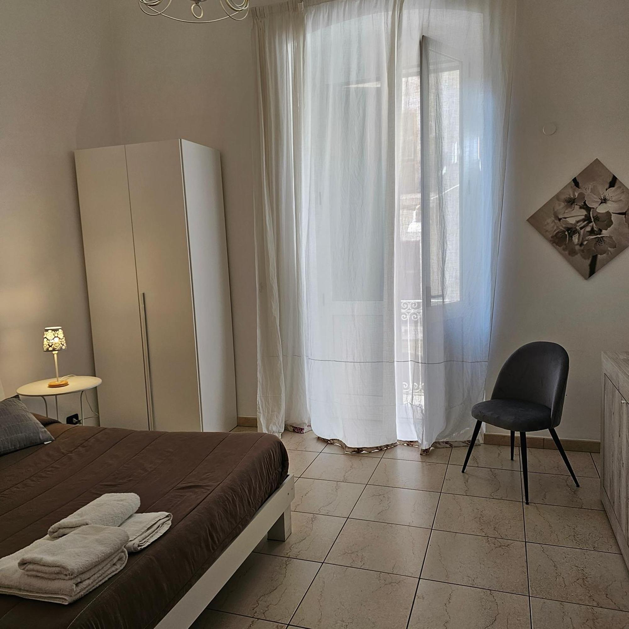 Duca70 "Suite Home" Taranto Eksteriør bilde
