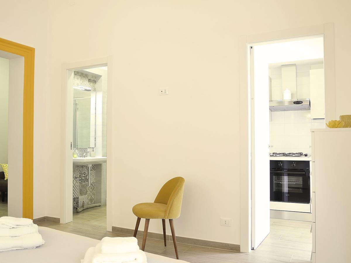 Duca70 "Suite Home" Taranto Eksteriør bilde